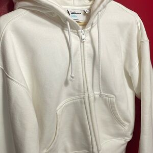ARITZIA Sweatfleece
Cozy Fleece Boyfriend Boxy Zip Hoodie